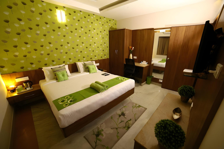 Bedroom 2, Hotel Regency Inn, Erode