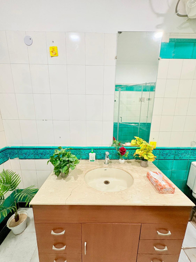 Bathroom 4, Gulmohar Residency Hauz Khas , Delhi