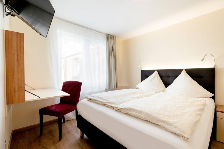 Bedroom 2, Helgolandia Dependance, Pinneberg
