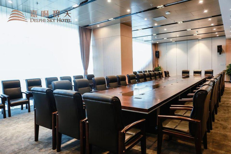 Business Facilities 3, Delphi Sky Hotel, Nanning