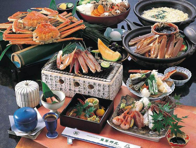 Food & Drinks