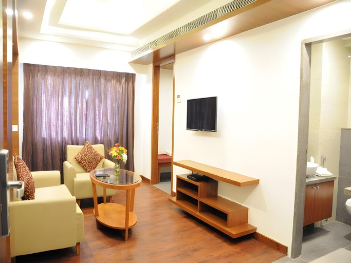 Others 5, Hotel Dev International, Chhindwara