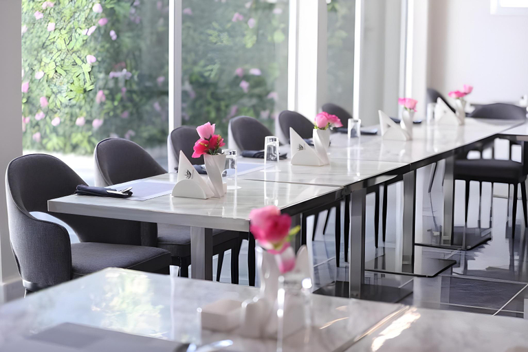 Food & Drinks 3, Seven Palaces Hotel Apartments