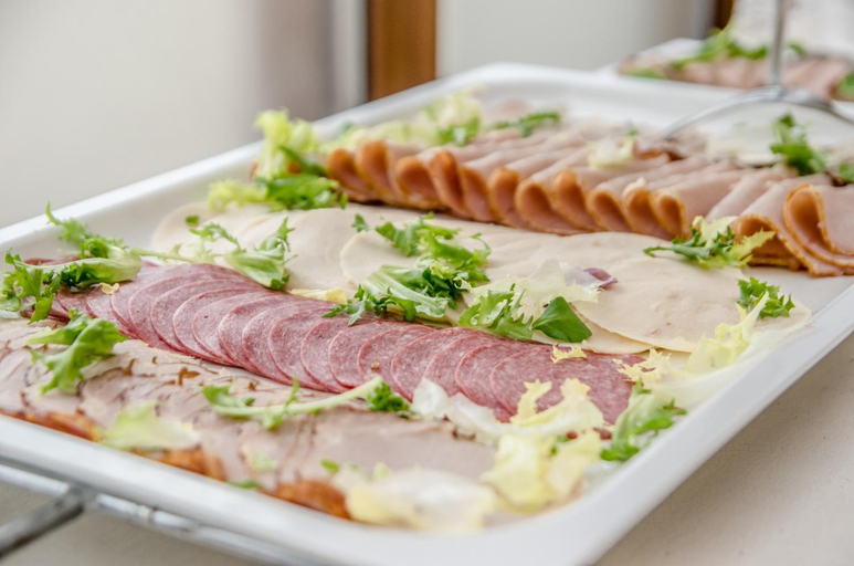 Food & Drinks 4, Marina Mielno z widokiem na jezioro, Koszalin