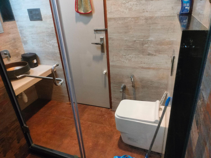 Bathroom 3, Amritam Palace A Luxury AC Home Stay, Sikar