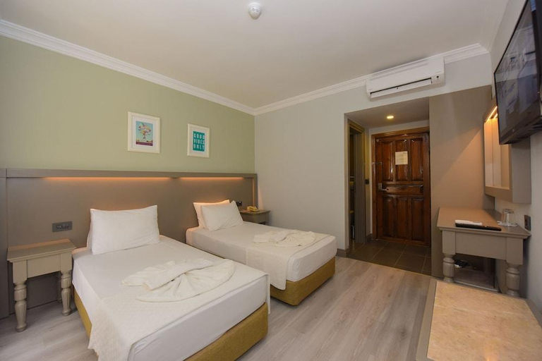 Bedroom 3, Pine Valley Hotel Oludeniz, Fethiye
