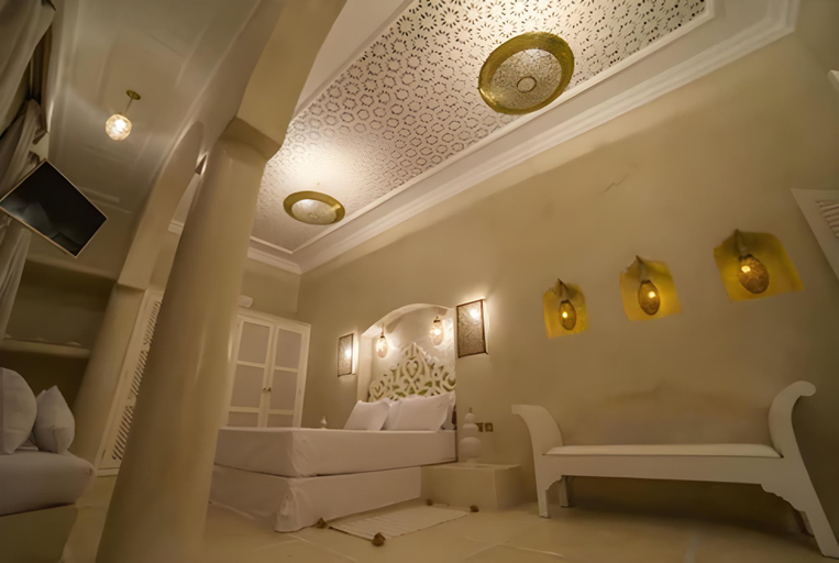 Others 5, Palais Blanc Riad, Marrakech