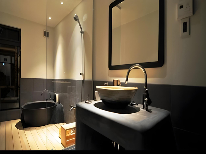 Bathroom 2, Kyoyadoya Shirafuji-An, Kyoto