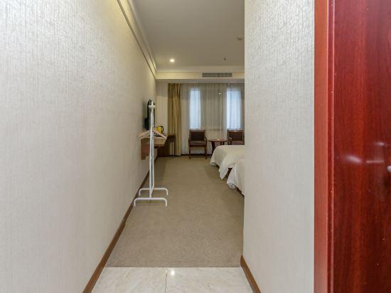 Others 3, Badu Hotel, Chongqing