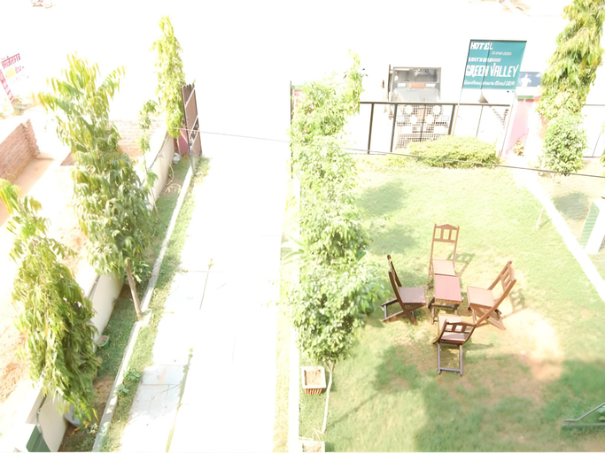 Others 3, Hotel Green Valley, Sawai Madhopur