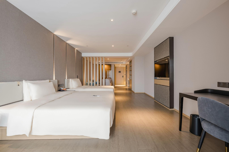 Bedroom 2, Atour Hotel Jiaxing Pinghu, Jiaxing