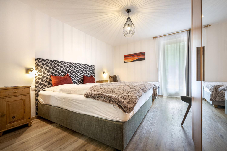 Bedroom 2, Apartments Woerndle, Bolzano