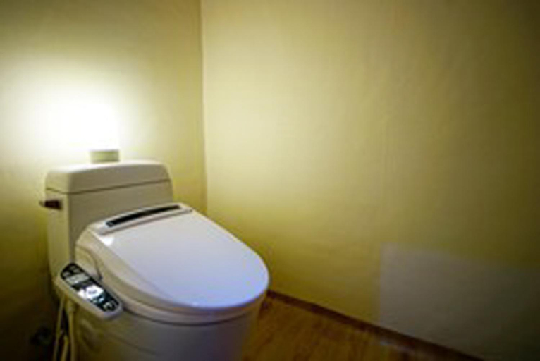 Bathroom 5, Jeonju Gamyeongru Hanoktel, Jeonju