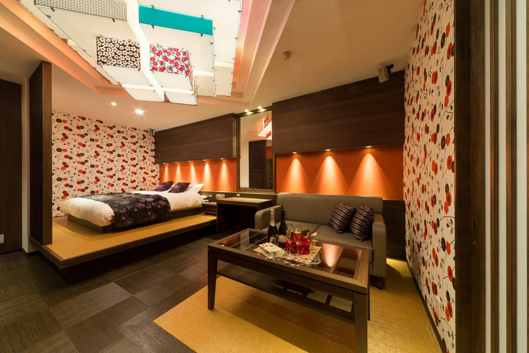 Bedroom 5, Hotel Youme Tsukasa (Love Hotel), Yame