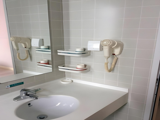Bathroom 4, Jinjiang Inn Zhuji Datang Branch, Shaoxing