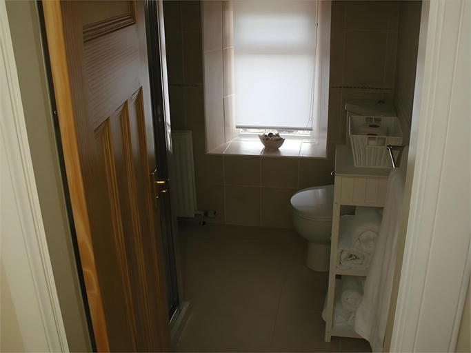 Bathroom 3, Avonlea, Perthshire and Kinross