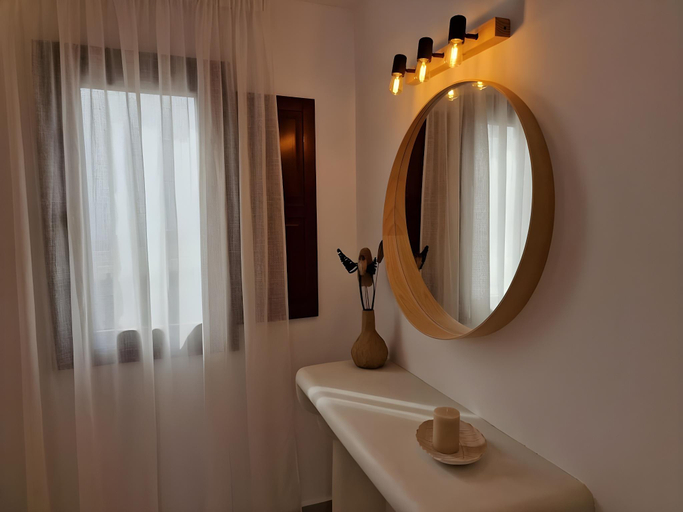 Bathroom 3, Amerisa Suites, South Aegean