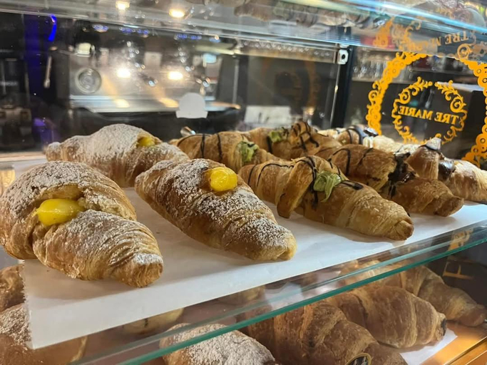 Food & Drinks 4, La Piazzetta, Mantua