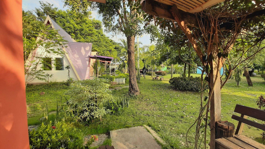Others 5, Sawan Srang Nang Kaew, Pak Thong Chai