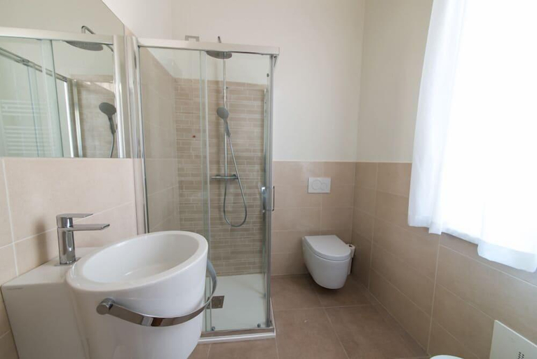Bathroom 5, La corte sul naviglio, Milano