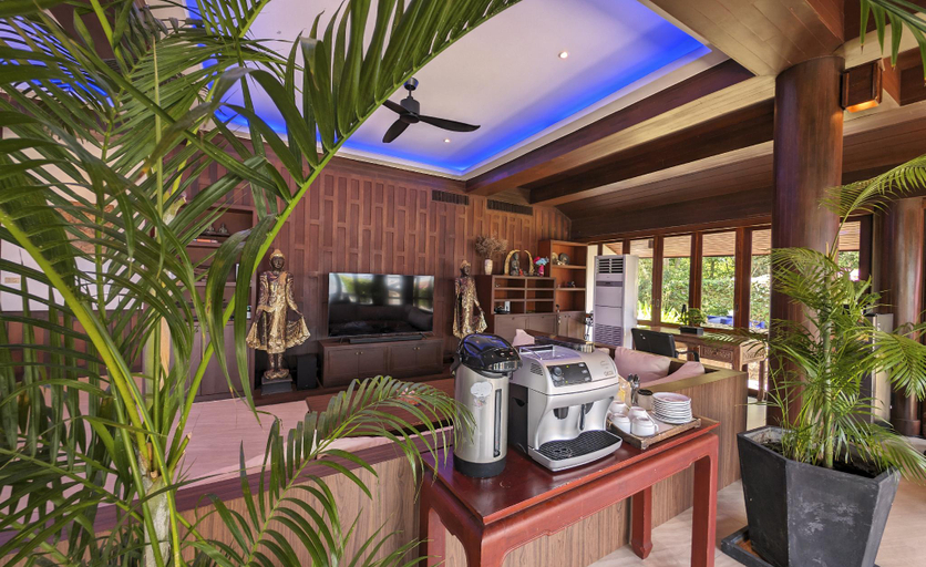 4, Nakawanna Villa, Phuket Island