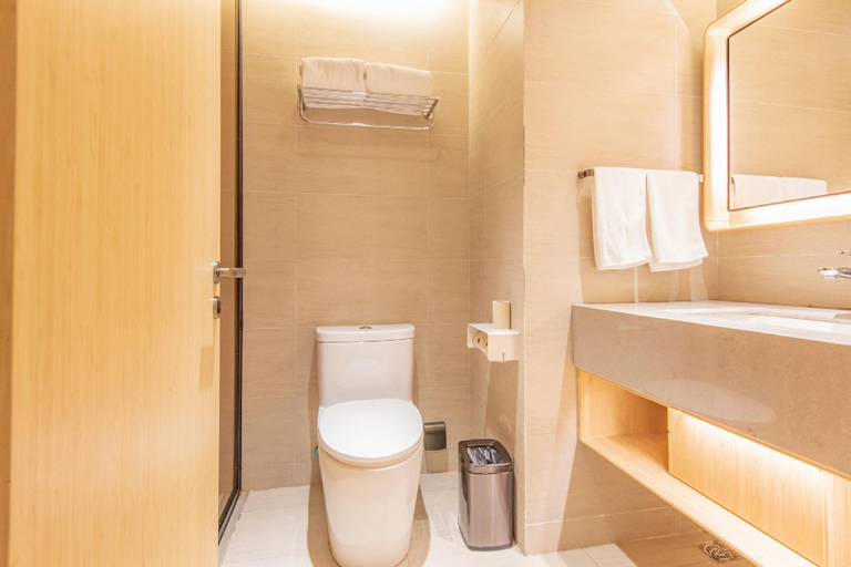 Bathroom 4, Ji Hotel Zhangjiakou Jiangong College, Zhangjiakou