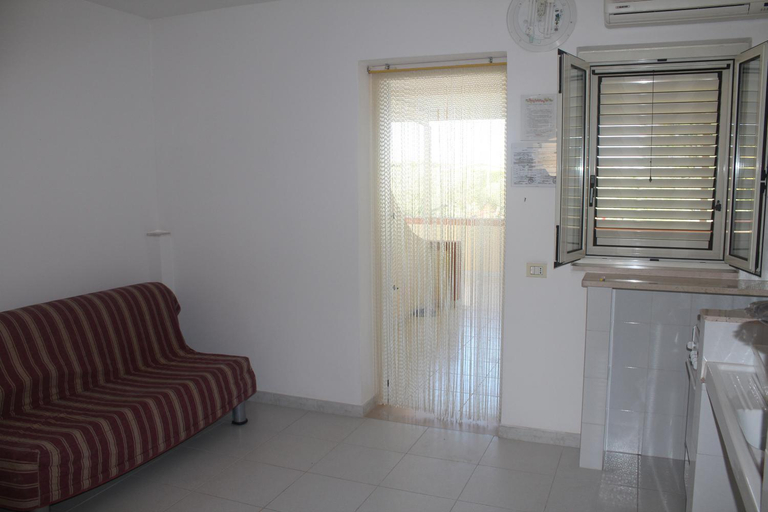 Others 4, Residence Giardino, Foggia