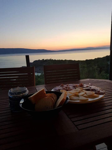 Food & Drinks, Apartments Sanja, Senj