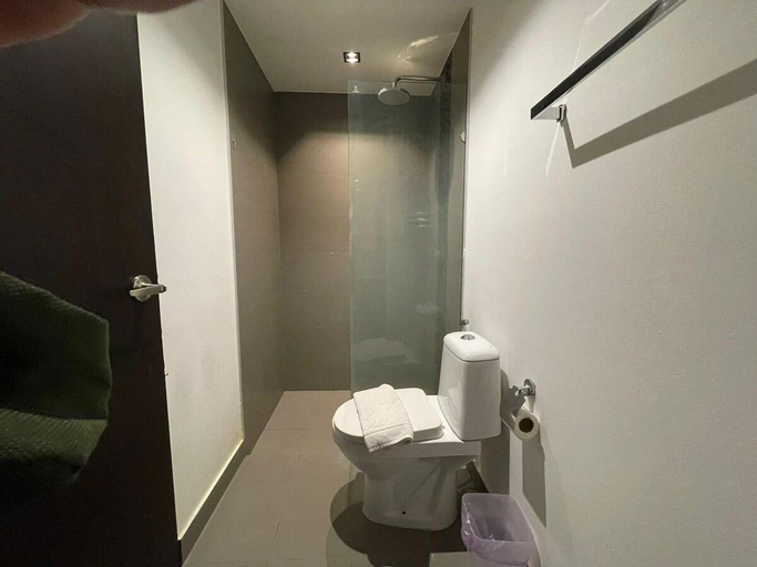 Bathroom, Rego Apartment - 1 Bedroom, Phuket Island