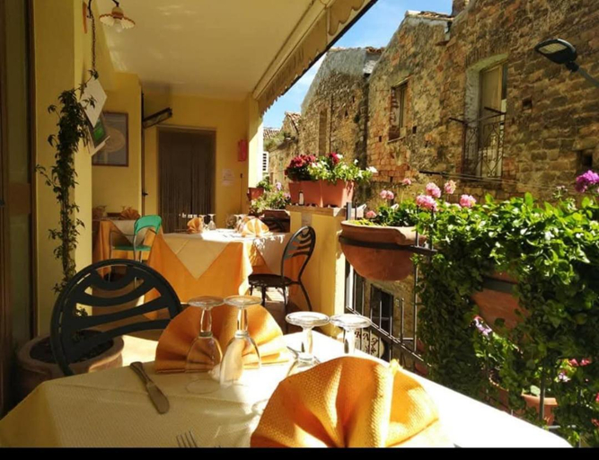 Food & Drinks, Affittacamere La Contadina Sisina, Matera