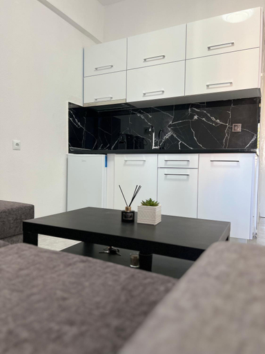 Others 3, Uka apartment, Central Macedonia