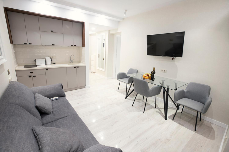 Others 5, GQ Luxe Apartments In Alliance Palace, Batumi