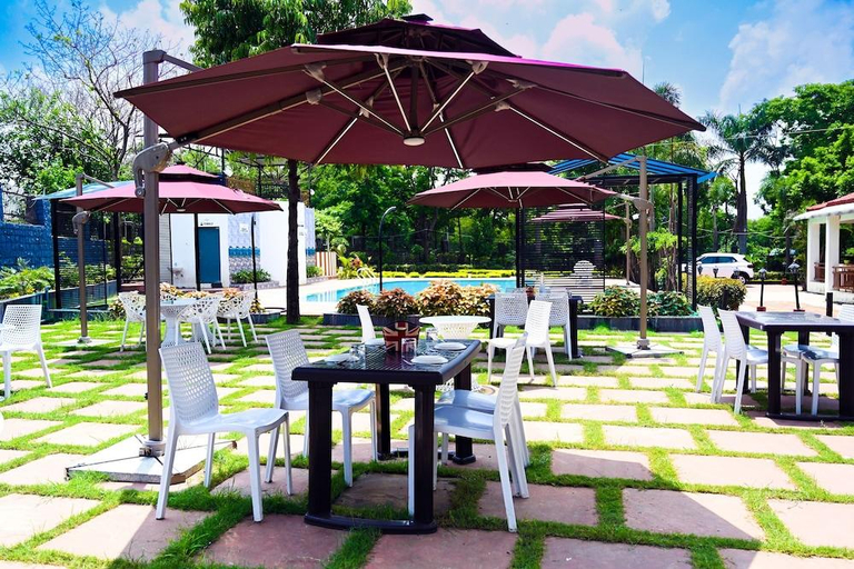 Food & Drinks 3, TGI INSIGNIA RESORT AND VILLAS, Bhopal