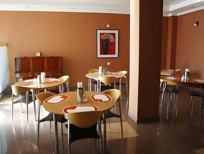 Food & Drinks 5, KMM Hotel-NEW, Tbilisi