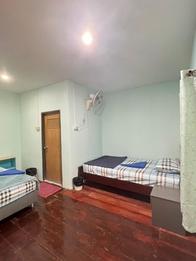 Bedroom 4, SB Fan Bungalow : 3 Pax (A4), Ko Phangan