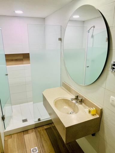 Others 5, Hotel Madero Express, Monterrey