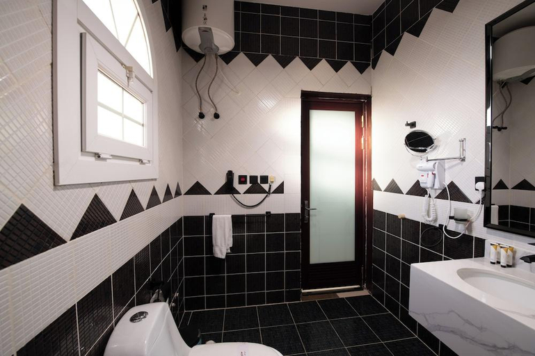Bathroom 4, Meral Oasis Resort For Hotel Villas, Taif