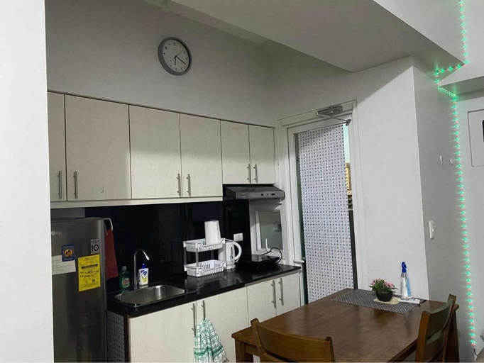 Others 4, Staycation by tess, Muntinlupa