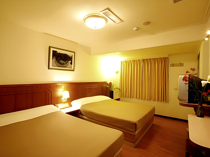 Bedroom, Chinshan Hotel, Chiayi County