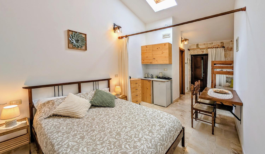 Bedroom 3, Trulli Panoramici, Bari