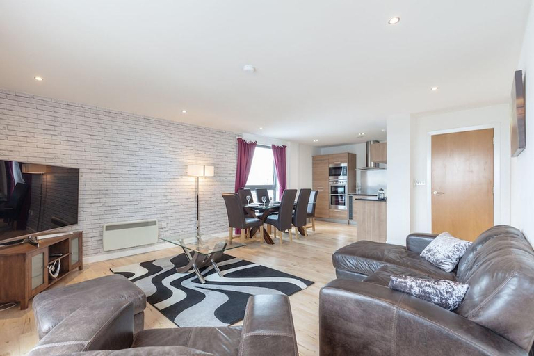 Others 5, Stylish Penthouse Suite, Edinburgh
