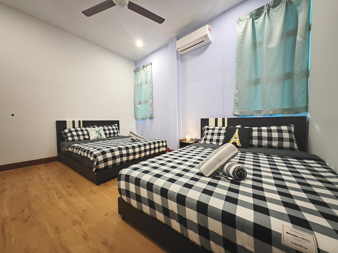 Bedroom 2, KTV, Dart&Snooker 4BR 16~20pax 4min WALK to Jonker, Malacca City