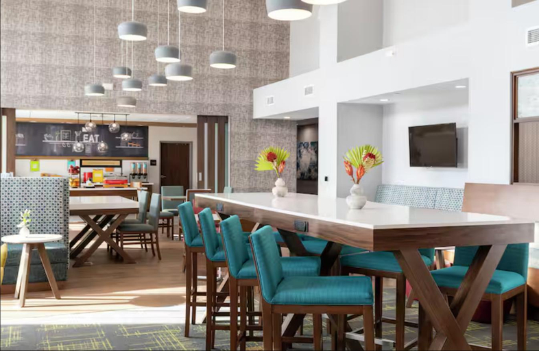 Food & Drinks, Hampton Inn Mayfield, Ky, Graves