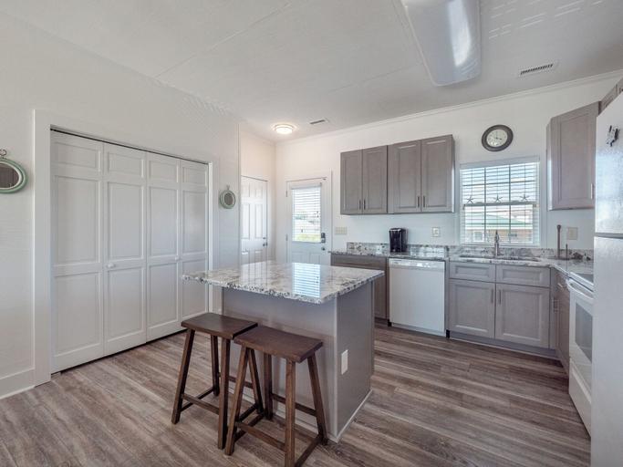 Others 5, Green Dolphin by Topsail Realty, Pender