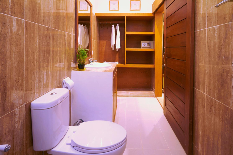 Bathroom 3, Villa Sammy, Badung