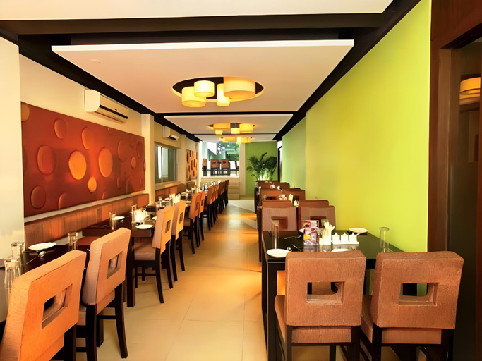 Food & Drinks 2, Hotel Icon Classic, Kottayam