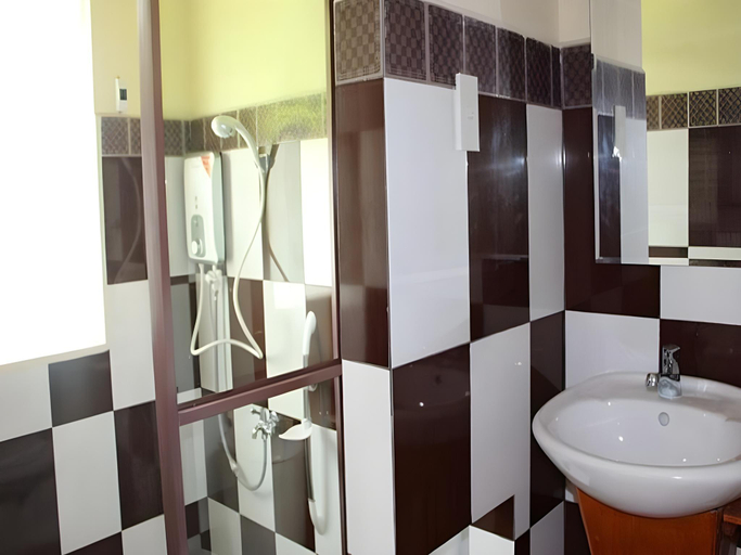 Bathroom 4, Nam Hien Homestay, Chợ Lách