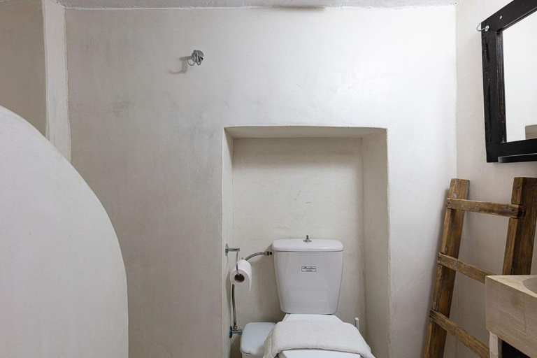 Bathroom, Antonia's House - Old town, Crete