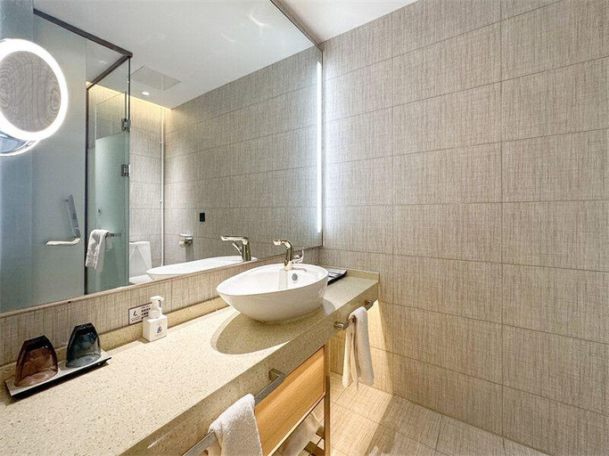 Bathroom 3, Lavande Hotels Jinzhong Youjian Pingyao, Jinzhong