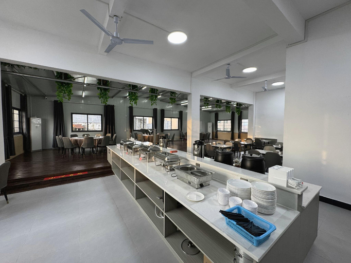 Food & Drinks 4, Roman Holiday Hotel (Emerald Plaza Branch), Ganzhou